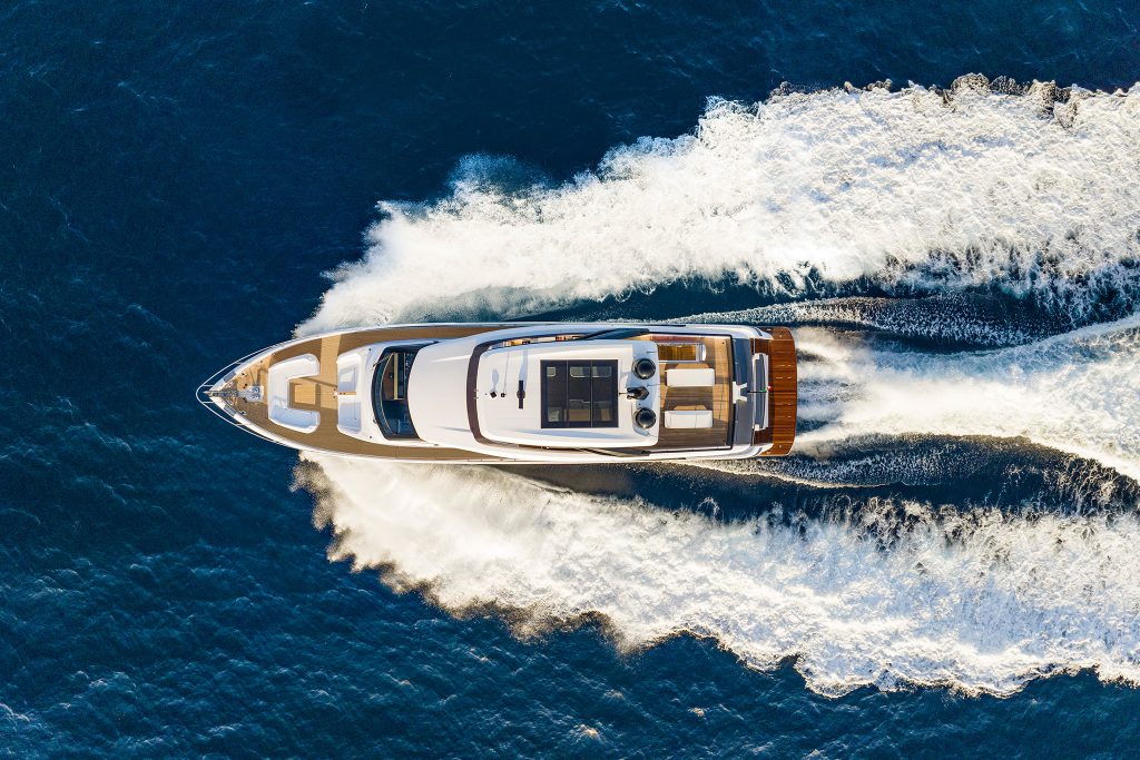 2025 Ferretti Yacht 860