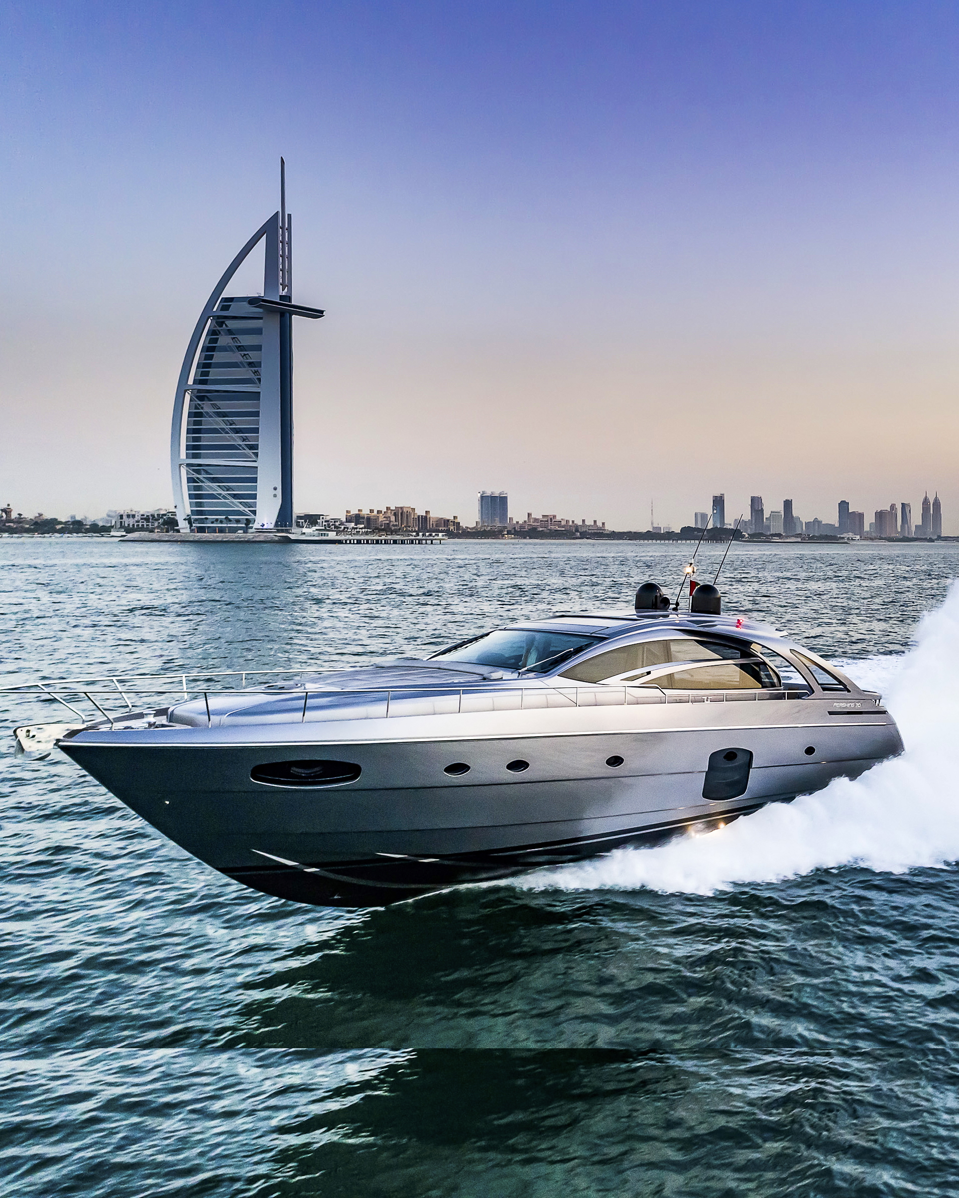 2018 Pershing 70